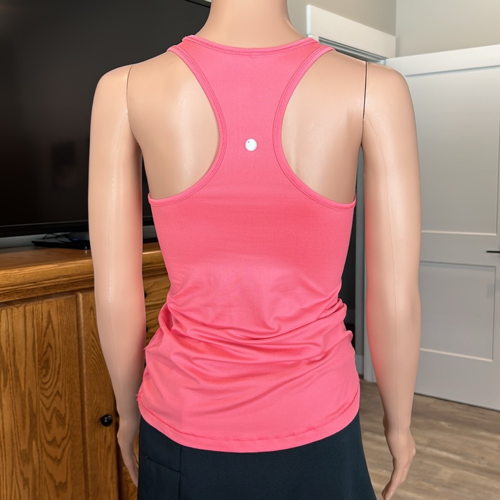 Yogalicious tank - Picture 2 of 3